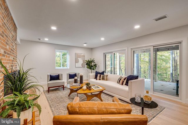 108 INTERPROMONTORY RD, Great Falls, VA 22066