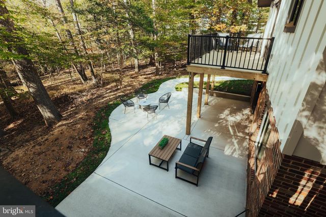 108 INTERPROMONTORY RD, Great Falls, VA 22066