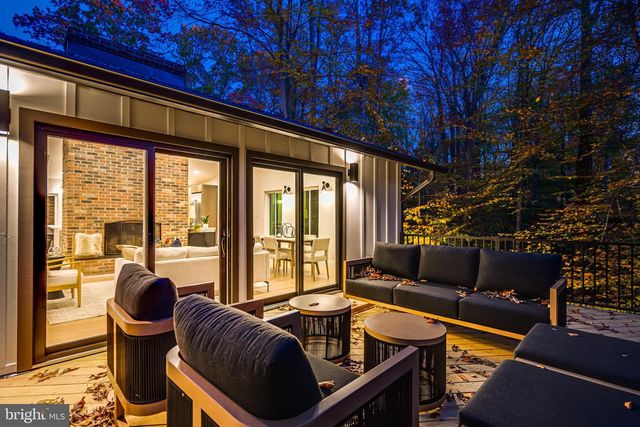 108 INTERPROMONTORY RD, Great Falls, VA 22066