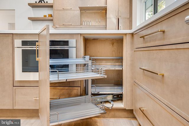 108 INTERPROMONTORY RD, Great Falls, VA 22066