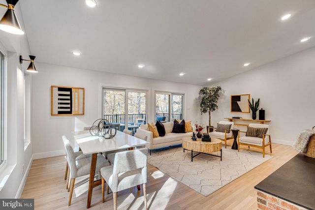 108 INTERPROMONTORY RD, Great Falls, VA 22066