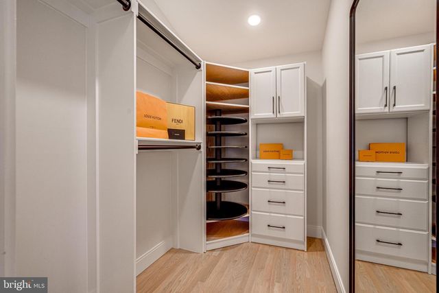 108 INTERPROMONTORY RD, Great Falls, VA 22066