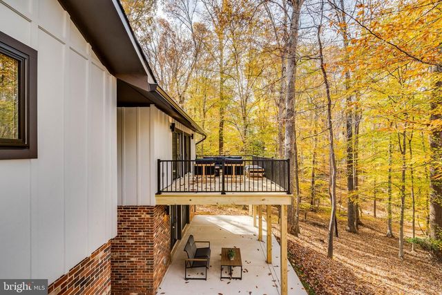 108 INTERPROMONTORY RD, Great Falls, VA 22066