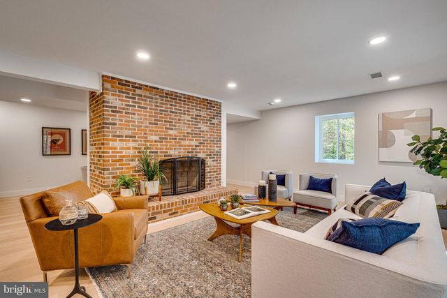 108 INTERPROMONTORY RD, Great Falls, VA 22066