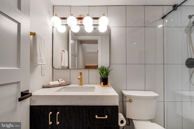 108 INTERPROMONTORY RD, Great Falls, VA 22066