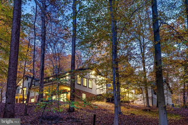 108 INTERPROMONTORY RD, Great Falls, VA 22066