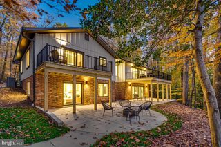 108 INTERPROMONTORY RD, Great Falls, VA 22066