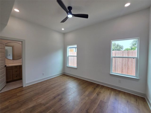 9821 Turnbow Street A, Houston, TX 77029