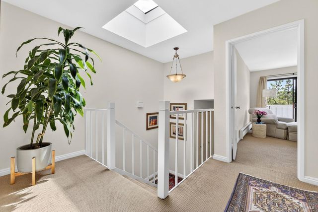 37 Greenside Way, San Rafael, CA 94901