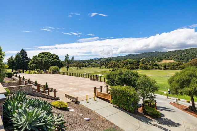 37 Greenside Way, San Rafael, CA 94901