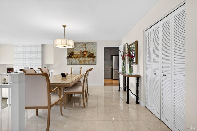 37 Greenside Way, San Rafael, CA 94901