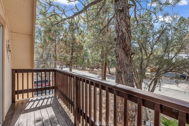 523 Wabash Lane, Sugarloaf, CA 92386