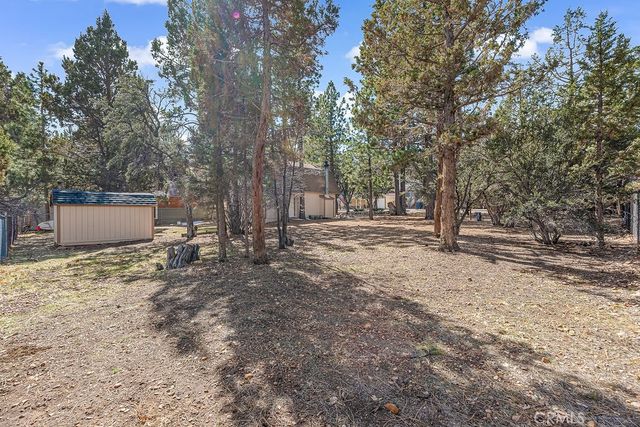 523 Wabash Lane, Sugarloaf, CA 92386