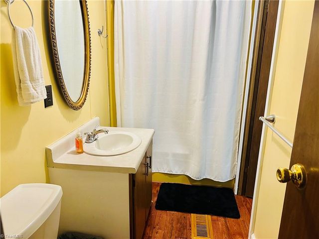 2214 Old Highway 601, Mount Airy, NC 27030