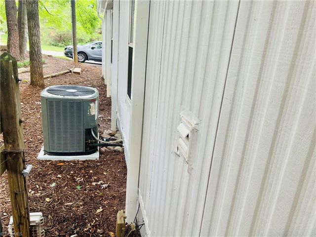 2214 Old Highway 601, Mount Airy, NC 27030