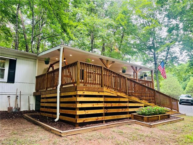 2214 Old Highway 601, Mount Airy, NC 27030