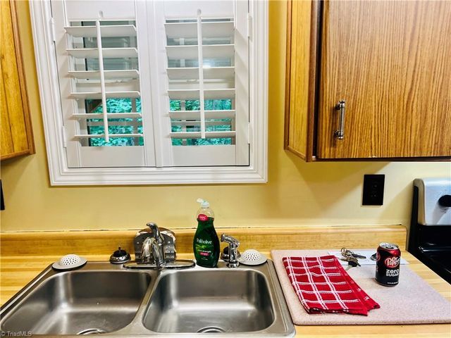 2214 Old Highway 601, Mount Airy, NC 27030