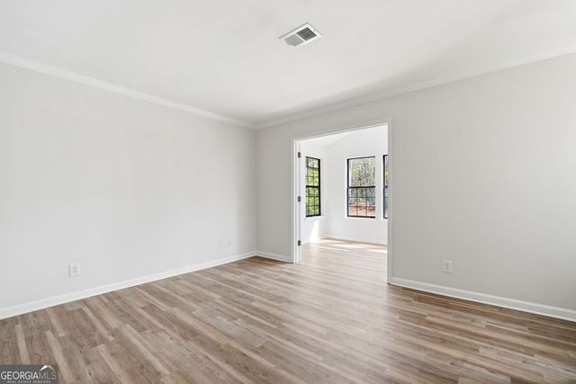 112 Barrington Hills Drive, Atlanta, GA 30350