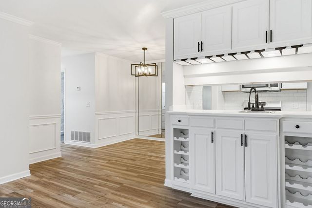 112 Barrington Hills Drive, Atlanta, GA 30350