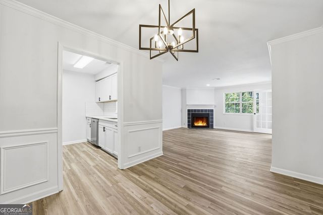 112 Barrington Hills Drive, Atlanta, GA 30350