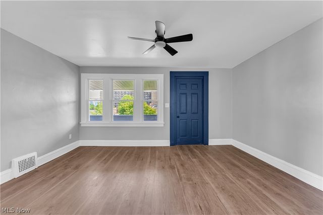 1304 W 73rd Street, Cleveland, OH 44102