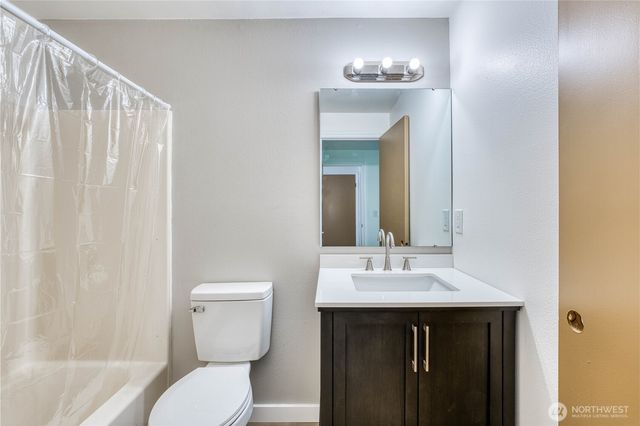 3939 10th Street SE #D2, Puyallup, WA 98374