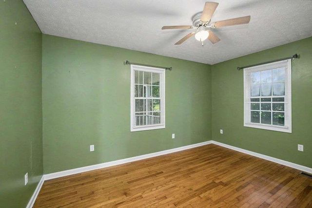 413 Old Newnan Road, Carrollton, GA 30117