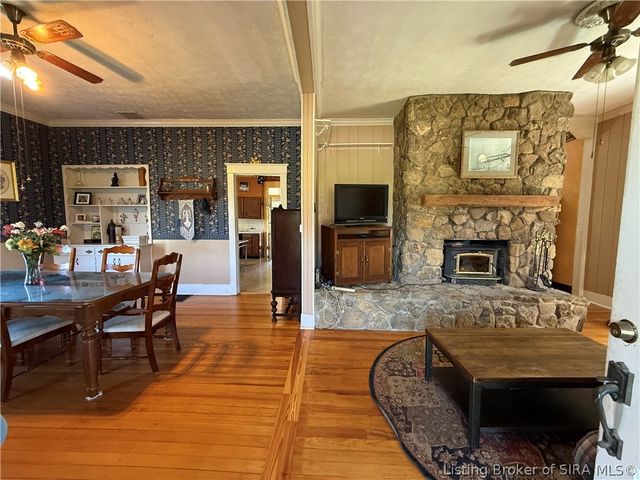 3218 Allentown Road, Sellersburg, IN 47172