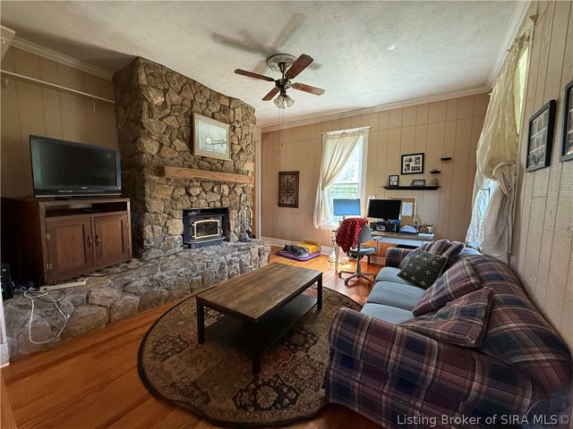 3218 Allentown Road, Sellersburg, IN 47172