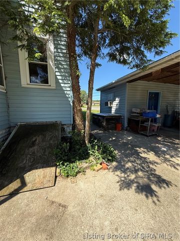 3218 Allentown Road, Sellersburg, IN 47172