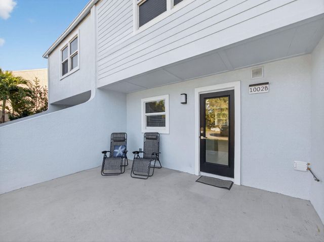 1002 Shorewinds Drive B, Fort Pierce, FL 34949