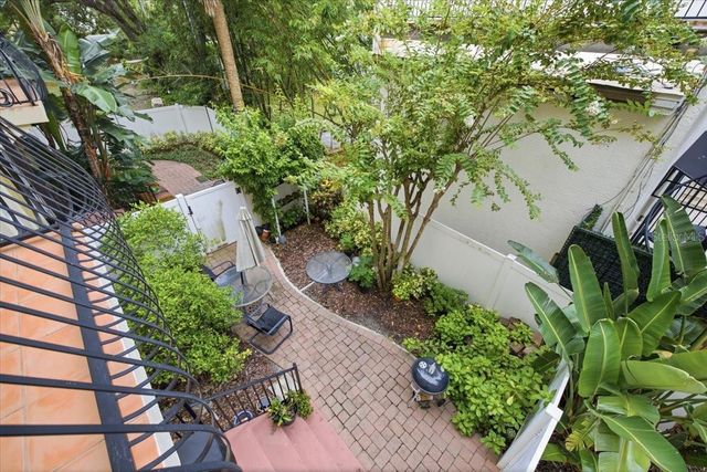 114 E DAVIS BOULEVARD 8, Tampa, FL 33606
