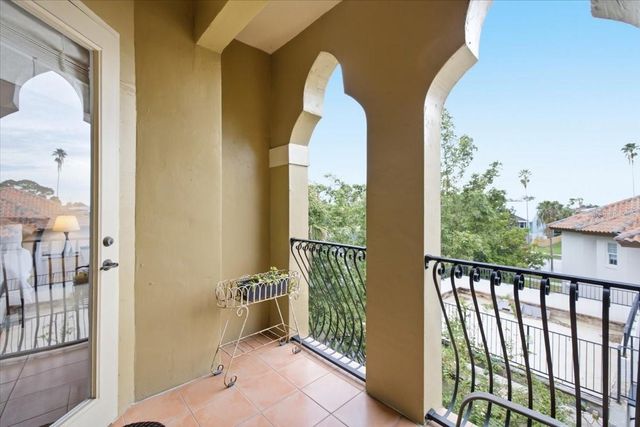 114 E DAVIS BOULEVARD 8, Tampa, FL 33606