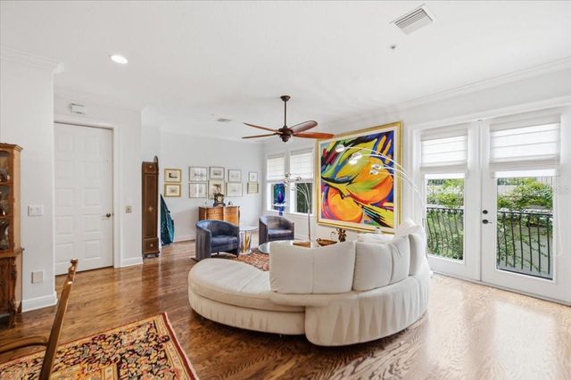 114 E DAVIS BOULEVARD 8, Tampa, FL 33606