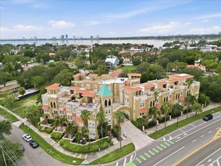 114 E DAVIS BOULEVARD 8, Tampa, FL 33606