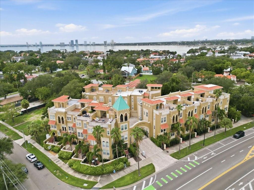 114 E DAVIS BOULEVARD 8, Tampa, FL 33606