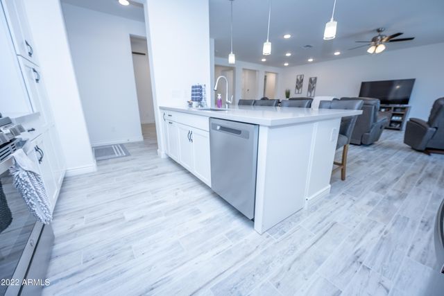 5100 E Rancho Paloma Drive 1076, Cave Creek, AZ 85331