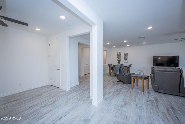 5100 E Rancho Paloma Drive 1076, Cave Creek, AZ 85331