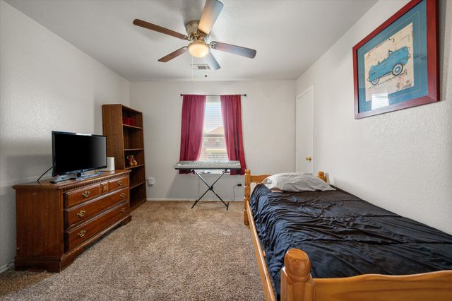 2848 Grandview Drive, Grand Prairie, TX 75052