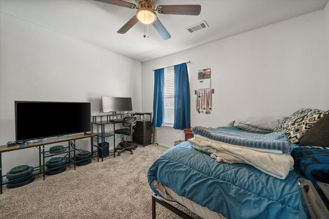 2848 Grandview Drive, Grand Prairie, TX 75052