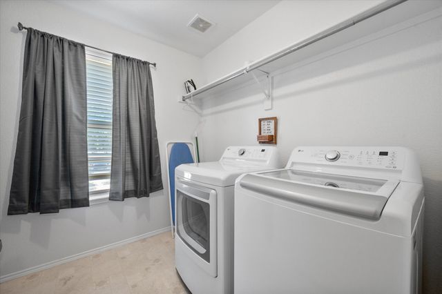 2848 Grandview Drive, Grand Prairie, TX 75052