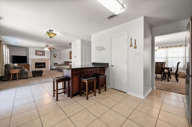 2848 Grandview Drive, Grand Prairie, TX 75052