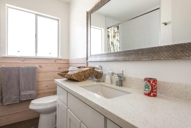 1913 Rabb RD A, Austin, TX 78704