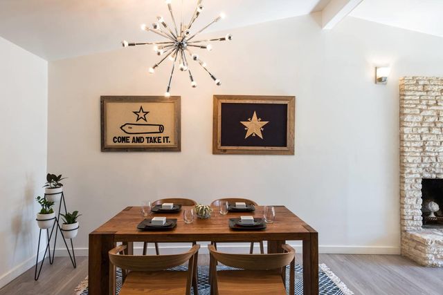 1913 Rabb RD A, Austin, TX 78704