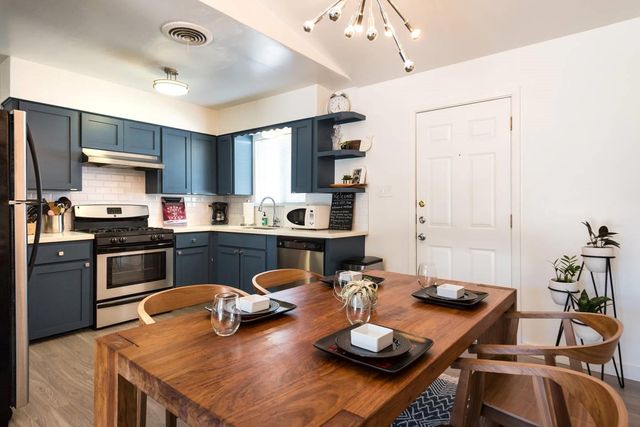 1913 Rabb RD A, Austin, TX 78704