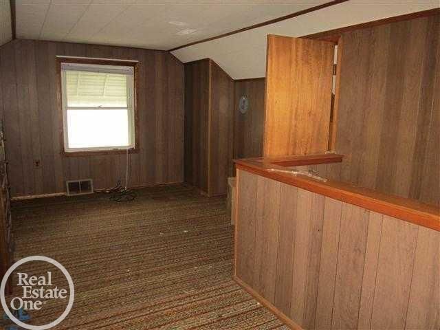 22133 Donald Avenue, Eastpointe, MI 48021