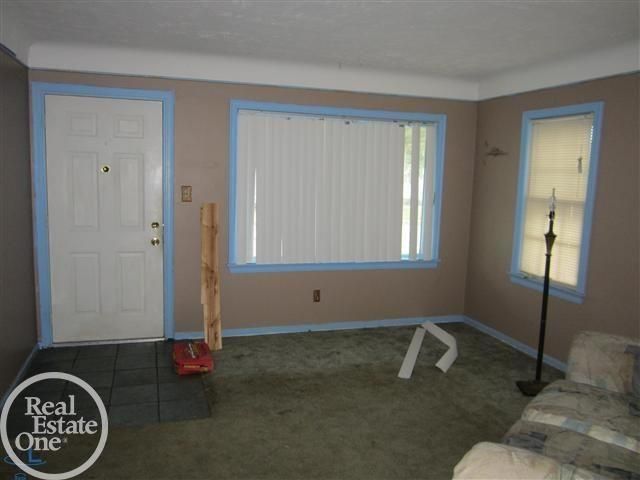 22133 Donald Avenue, Eastpointe, MI 48021