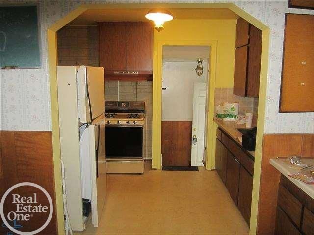 22133 Donald Avenue, Eastpointe, MI 48021