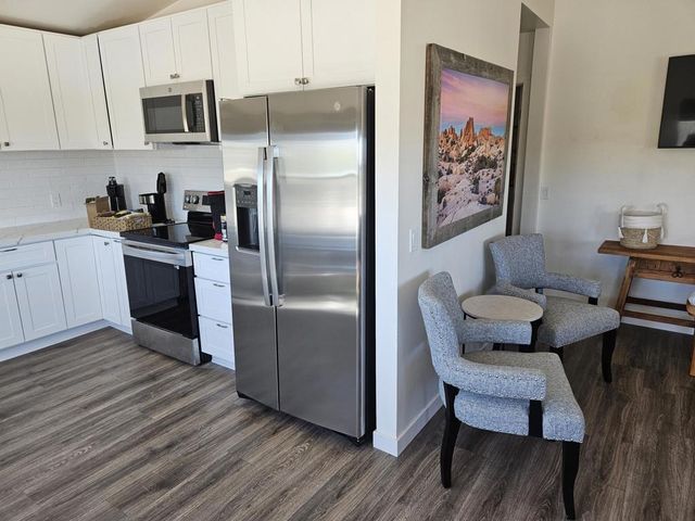 4884 Avenida Del Sol, Joshua Tree, CA 92252