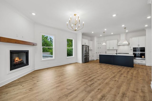 400 Lawrence St, Old Hickory, TN 37138